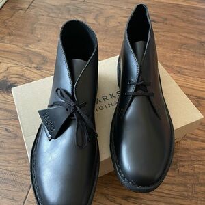 Clarks Men's Black Leather Shoes